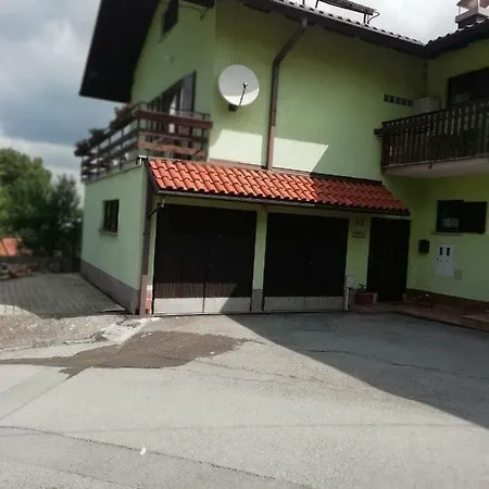 Apartmaji Karbic Postojna Exterior foto