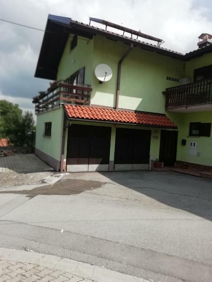 Apartmaji Karbic Apartment Postojna
